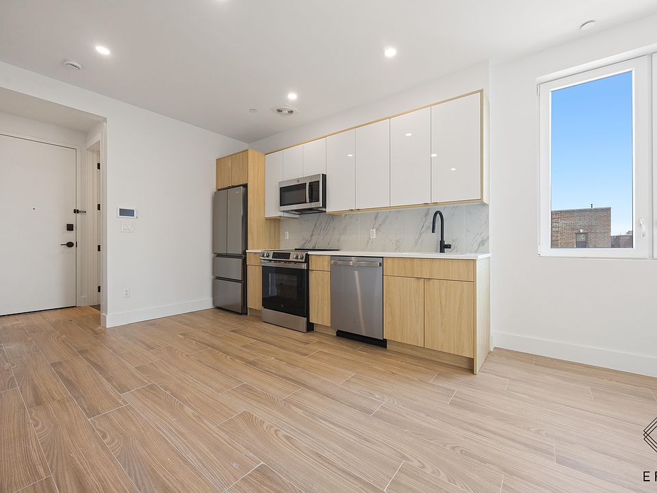 1st image of 105 Hawthorne St #7A