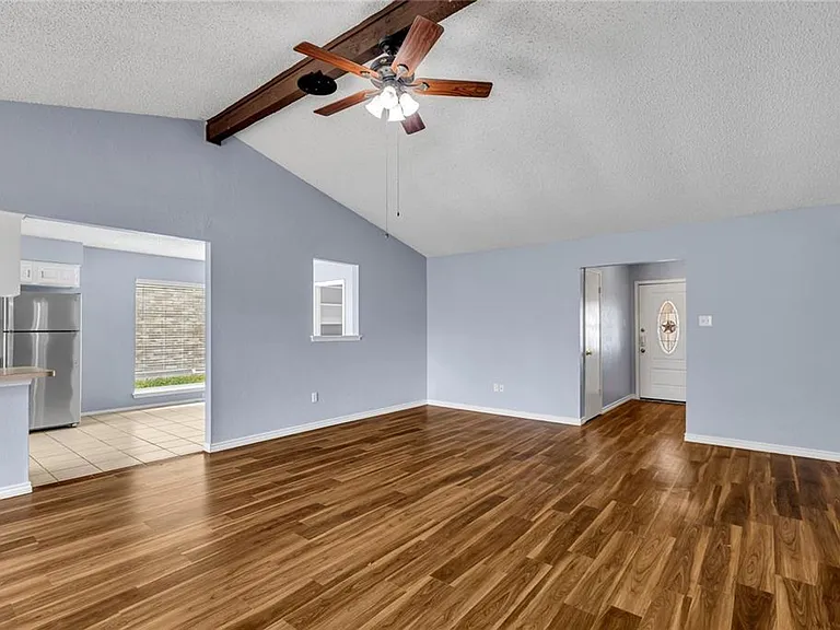 7221 Misty Meadow Dr S — Photo 5