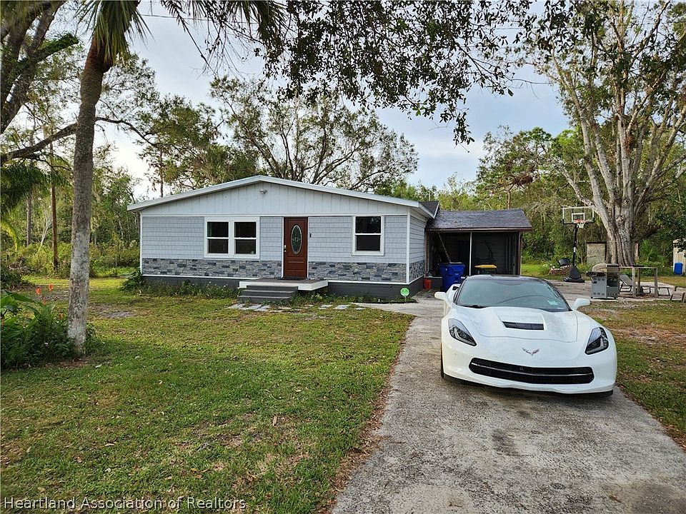 1367 County Road 731, Venus, FL 33960 Zillow