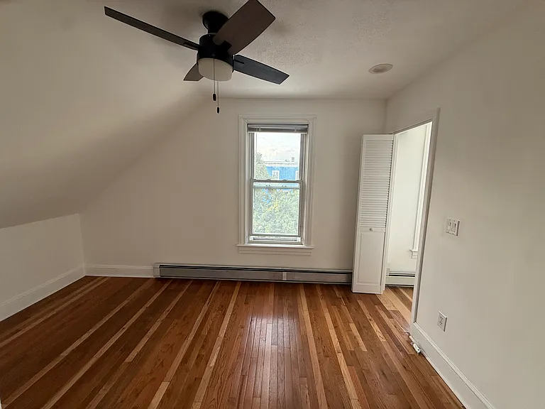 23 Capital St #3 — Photo 10