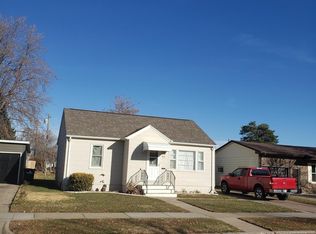 508 E 11th Ave, Mitchell, SD 57301