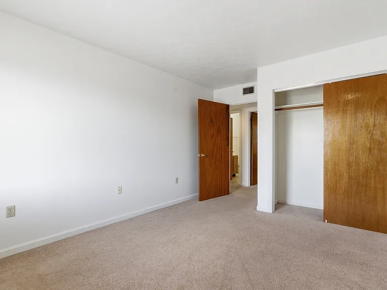 830 Locust St #6 — Photo 15