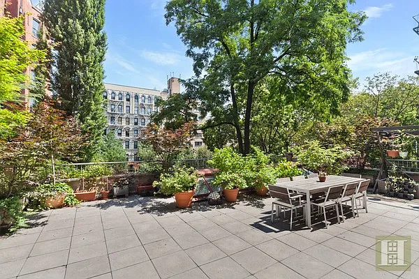 Sold by Halstead Real Estate | media 2