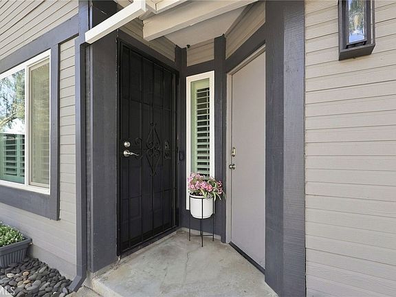4th image of 12351 Daisy Ct