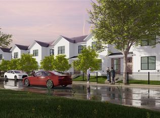 216 Tee Dr, Bryan, TX 77801