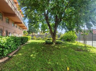 620 Tennis Club Drive #111, Fort Lauderdale, FL 33311