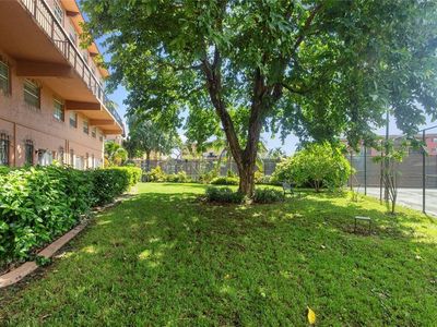 620 Tennis Club Drive #111, Fort Lauderdale, FL, 33311