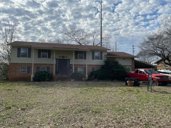 10010 Strong Dr SE, Huntsville, AL 35803