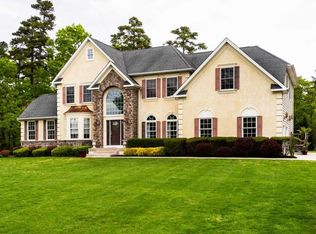 1 Wyndom Way, Ocean View, NJ 08230