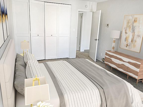 2nd image of 1901 Garden Dr APT 308