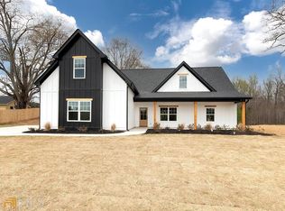 3560 Cox Cemetery Rd, Social Circle, GA 30025