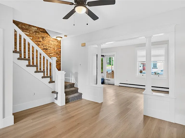 23 W Center St — Photo 11