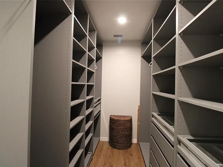 3745 SW 6th Pl — Photo 23