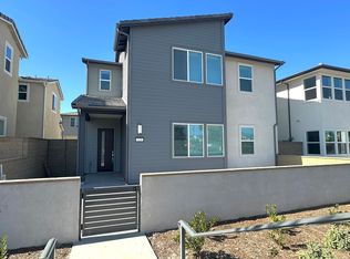 325 Loon, Irvine, CA 92618