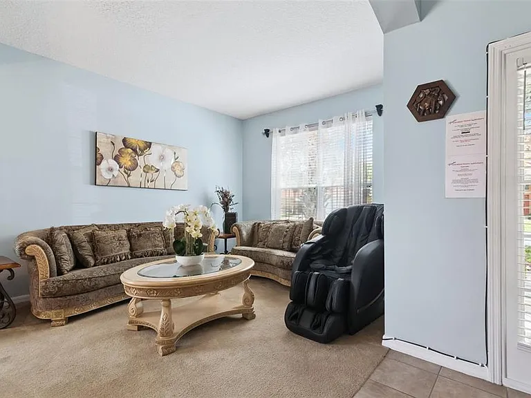 143 Cordova Ave — Photo 10