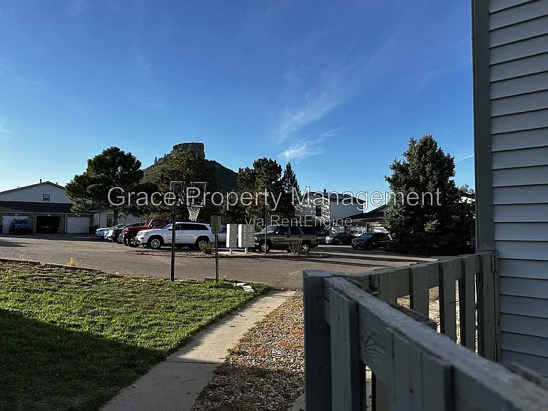 24 Mountain Shadows Ct — Photo 4
