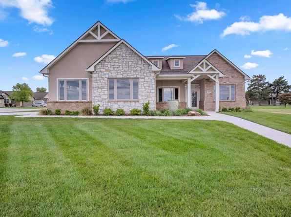 924 Veranda Cir, McPherson, KS 67460