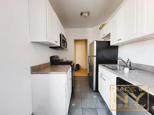 Rented by Made In NY Realty | media 4