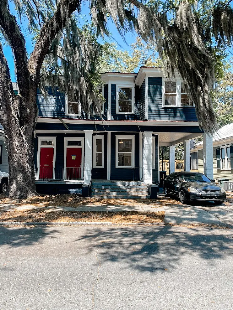 2 bed, 800 sqft, $1,650 — Photo 1
