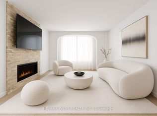 370 Dixon Rd #1416, Toronto, ON M9R1T2