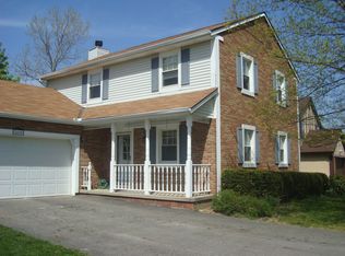 2458 Clover Blossom Ct, Grove City, OH 43123
