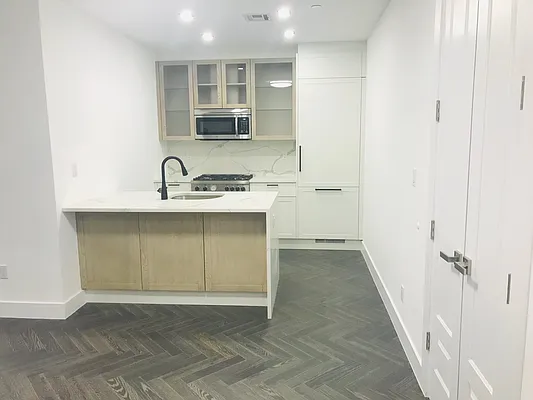Rented by Acer Realty Inc. | media 11