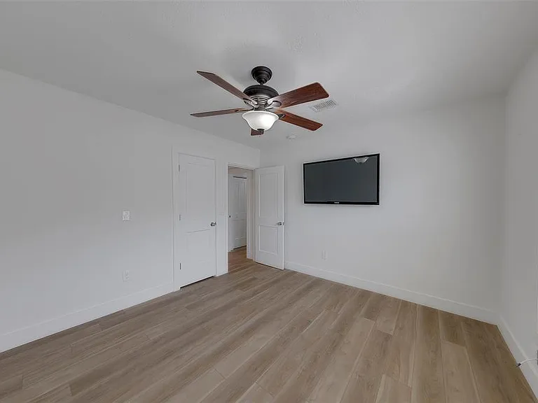 210 176th Terrace Dr E — Photo 21
