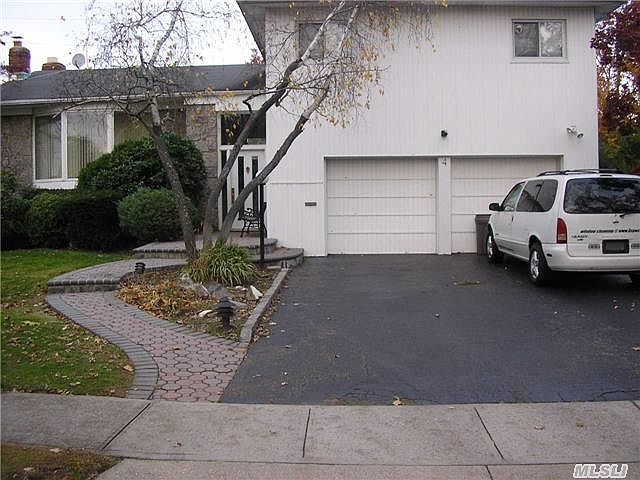 1st image of 4 Saint Lawrence Pl