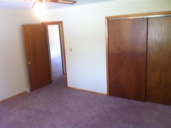3rd image of 2635 39th Pl #Adj