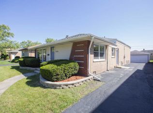 15965 Dobson Ave, South Holland, IL