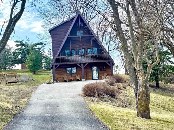 1891-1889 Binford Ave, State Center, IA 50247