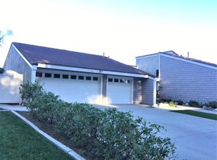 10755 Equestrian Dr, Santa Ana, CA 92705