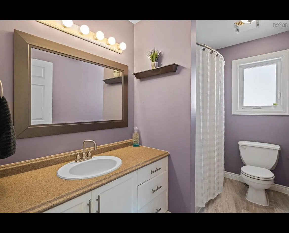 3 bed, 1500 sqft, $2,400 — Photo 3