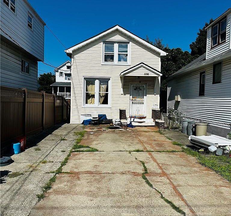 1st image of 336 Brinsmade Avenue