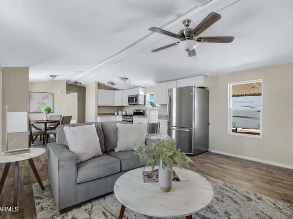 320 E MCKELLIPS Road #86, Mesa, AZ 85201