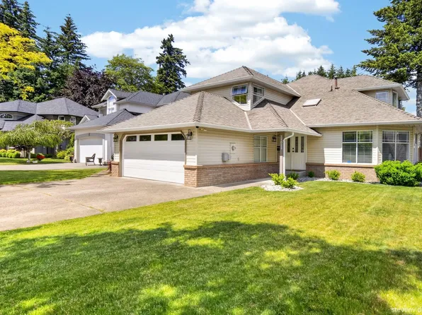 21023 45th Ave, Langley, BC V3A 8Z4