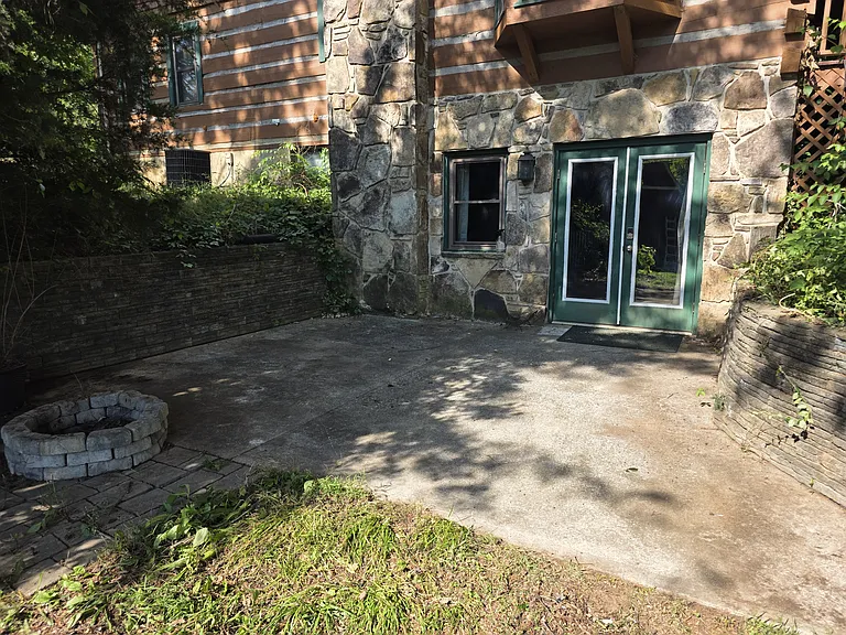 9532 Middlebrook Pike — Photo 14