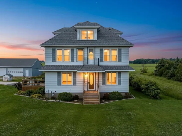 4499 Shirley Rd, Denmark, WI 54208