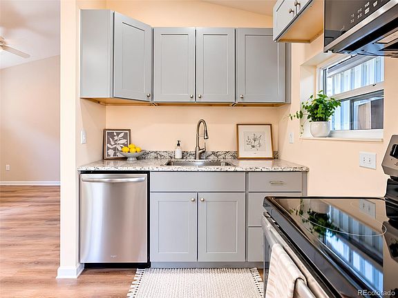 5th image of 3235 N Gaylord Street