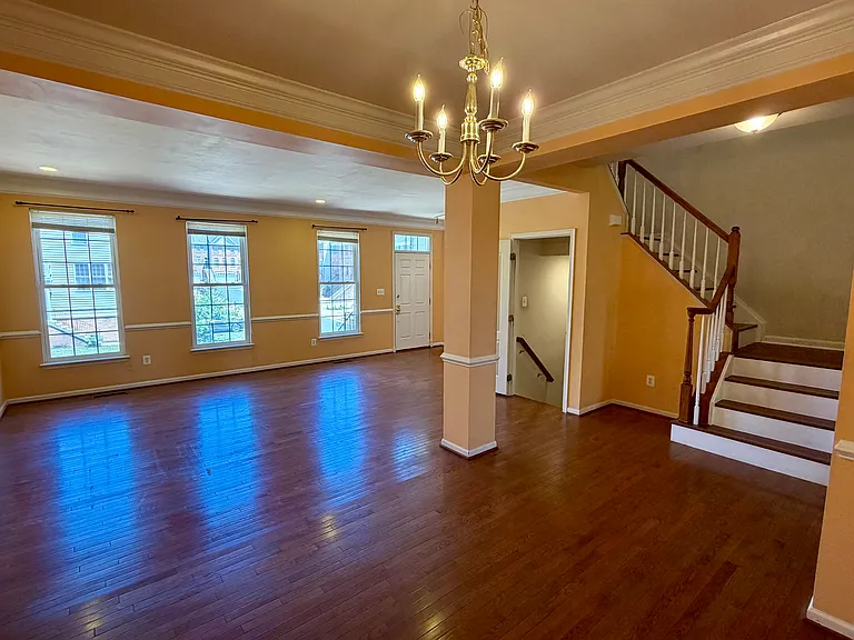22633 Upperville Heights Sq — Photo 8