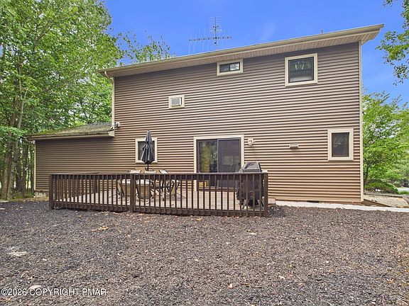 2nd image of 6014 Boardwalk Dr