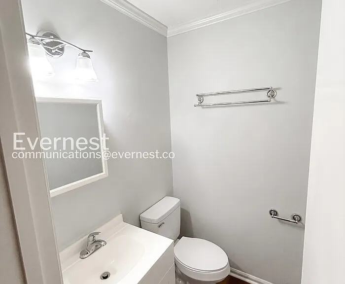 1925 2nd Ave — Photo 7
