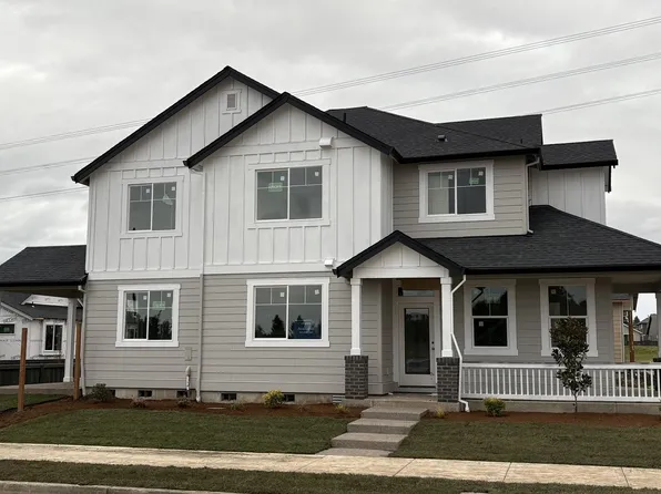 5696 SE 77th Ave, Hillsboro, OR 97123