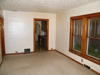 3rd image of 732 Georgia Ave