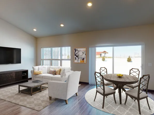 1916 Tyrol Ter, Mount Horeb, WI 53572