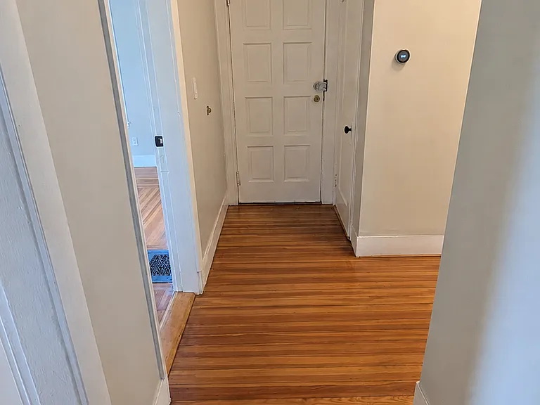 78R Mount Vernon St #1-R — Photo 8