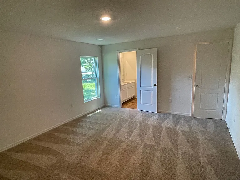75 Raleigh Dr — Photo 21