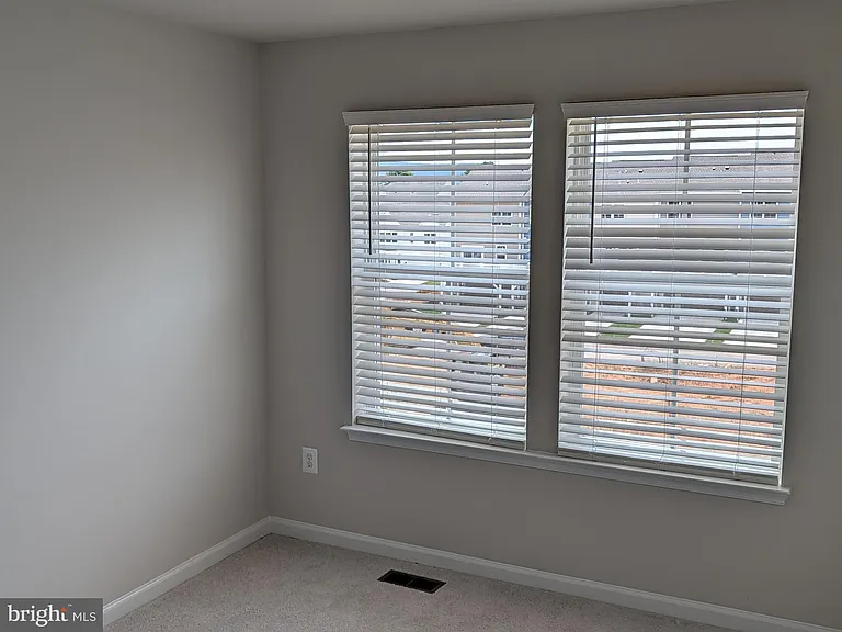 237 Swan Field Ave — Photo 33
