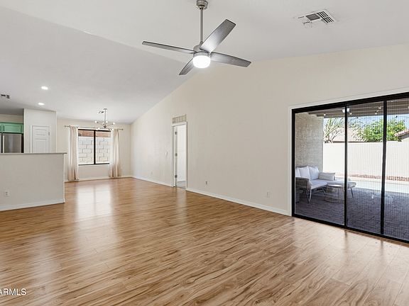 4th image of 15234 W POLK Street