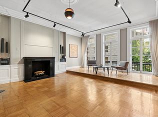 4 E 81st St #2A3A, New York, NY 10028